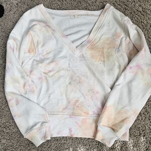 Splendid White Cropped V Neck Sweatshirt